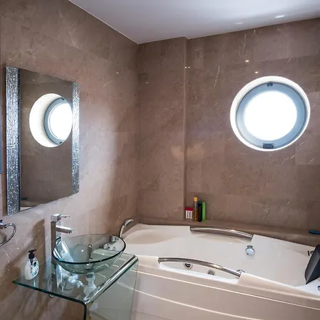Apartamento Diosponte Collection Palma Finikoudes Beach Lárnaca